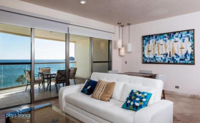 Modern Condo with Beach Access